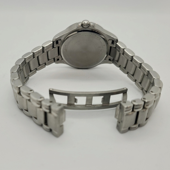 Bulova Women's 96P116 Adventurer Mother of Pearl Dial Watch - Picture 6 of 7